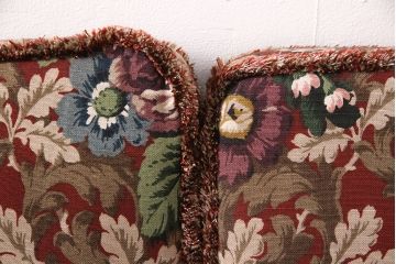 中古　美品　ERCOL(アーコール)　優雅でクラシカルな雰囲気を高める3人掛けソファ(アームソファ、3Pソファ、三人掛け)(R-051333)