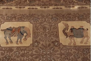 中古　中国段通　120段　アジアンテイストの空間づくりにおすすめのウール製マット(ラグ、絨毯、カーペット)(定価約65万円)(R-051348)