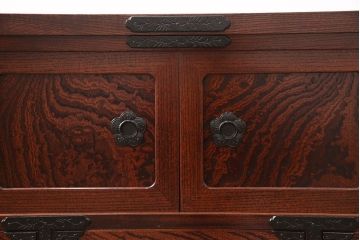 中古　美品　岩谷堂箪笥　菊幸作　上質な和の空間を演出するローボード(テレビボード、テレビ台、リビングボード、収納棚)(R-051355)