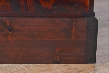 中古　美品　岩谷堂箪笥　菊幸作　当店リメイク(ヒノキ天板・台輪付き)　前面の木目が存在感を放つ衣装盆付きサイドチェスト(引き出し、着物箪笥、収納棚、サイドボード)(R-051356)