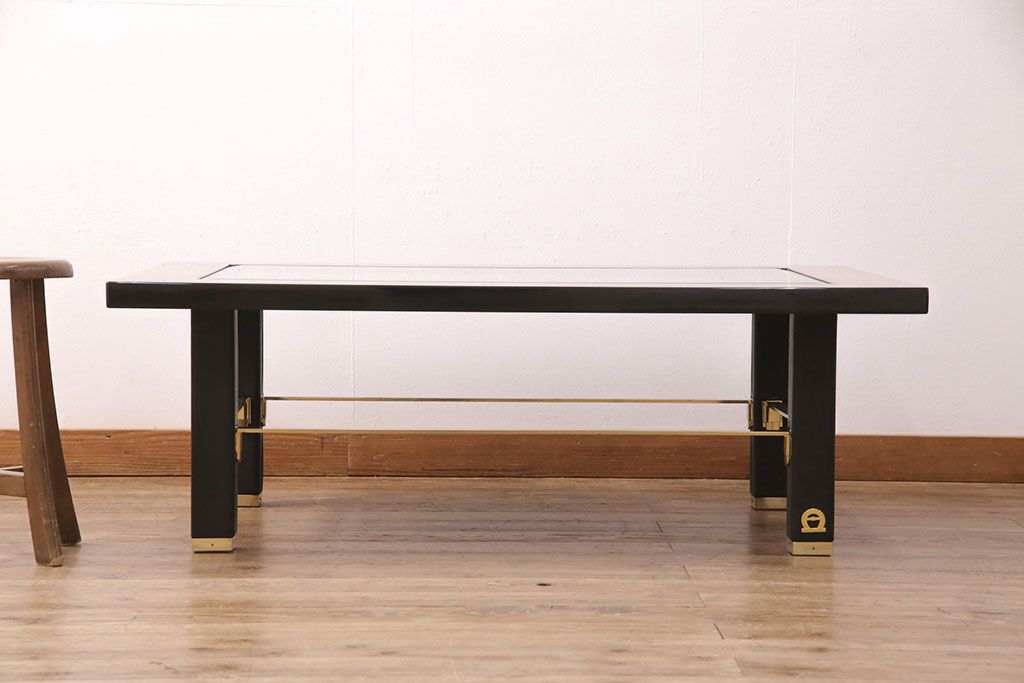 GUCCI グッチ ガラス天板のセンターテーブル GUCCIのセンターテーブル