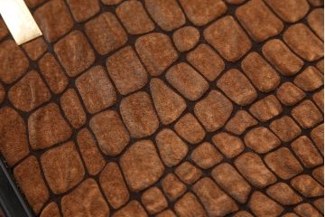 中古　GUCCI(グッチ)　Formitalia(フォルミタリア)　希少品!エレガントな雰囲気を醸し出すセンターテーブル(ローテーブル、机)(定価約80万円)(R-051363)