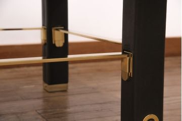 中古　GUCCI(グッチ)　Formitalia(フォルミタリア)　希少品!エレガントな雰囲気を醸し出すセンターテーブル(ローテーブル、机)(定価約80万円)(R-051363)