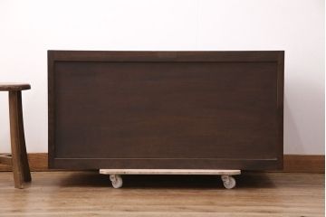 中古　松本民芸家具　ヒノキ天板・脚(台輪)付きリメイク　和モダンの空間づくりに活躍するローボード(テレビ台、テレビボード、リビングボード、収納棚)(R-051378)