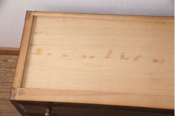 中古　松本民芸家具　ヒノキ天板・脚(台輪)付きリメイク　和モダンの空間づくりに活躍するローチェスト(引き出し、リビングボード、サイドチェスト)(R-051379)