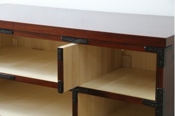 中古　美品　岩谷堂箪笥　上質な和の空間づくりに活躍する衣装箪笥　(R-051382)