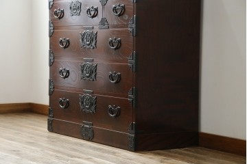 中古　美品　岩谷堂箪笥　上質な和の空間づくりに活躍する衣装箪笥　(R-051382)