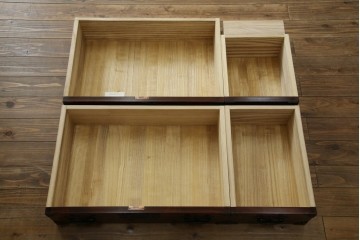 中古　美品　岩谷堂箪笥　上質な和の空間づくりに活躍する衣装箪笥　(R-051382)