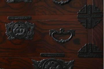 中古　美品　岩谷堂箪笥　上質な和の空間づくりに活躍する衣装箪笥　(R-051382)