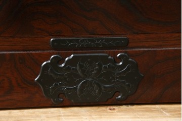 中古　美品　岩谷堂箪笥　上質な和の空間づくりに活躍する衣装箪笥　(R-051382)