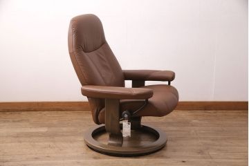 中古 展示美品 2019年製 本革 EKORNES(エコーネス) コンサルシリーズ Sサイズ オットマン付きストレスレスチェア(リクライニングチェア、一人掛けソファ、アームチェア)(定価約22万円)(R-051383)