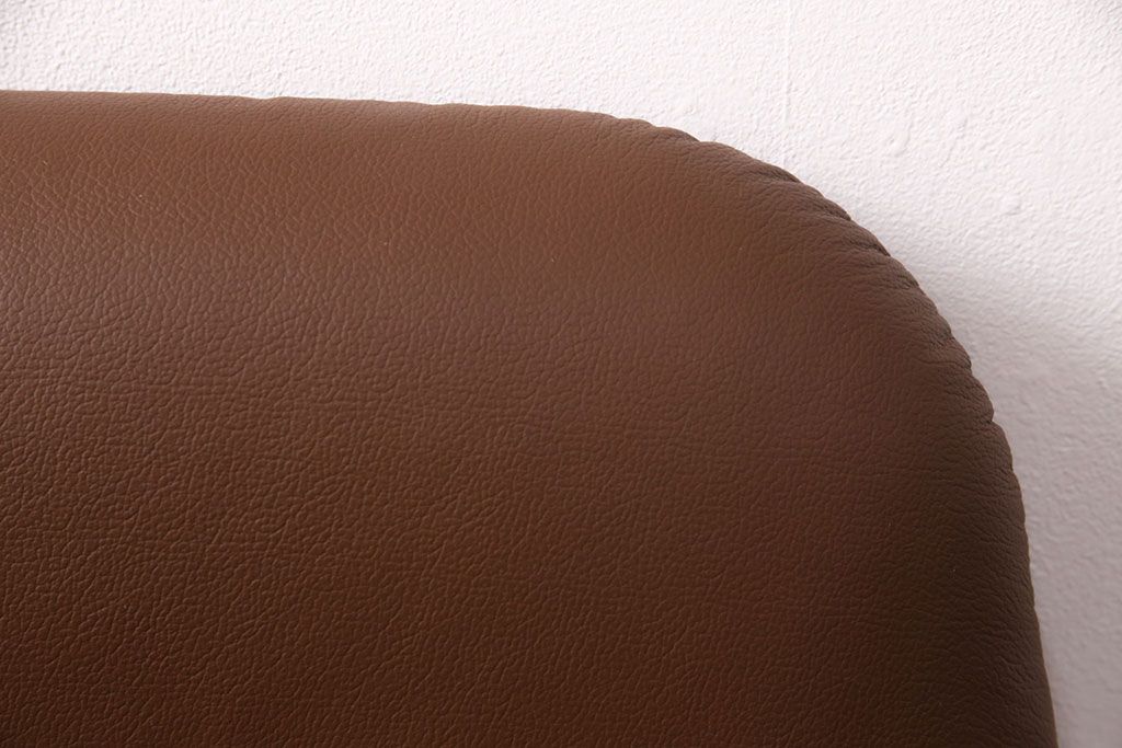 中古 展示美品 2019年製 本革 EKORNES(エコーネス) コンサルシリーズ Sサイズ オットマン付きストレスレスチェア(リクライニングチェア、一人掛けソファ、アームチェア)(定価約22万円)(R-051383)