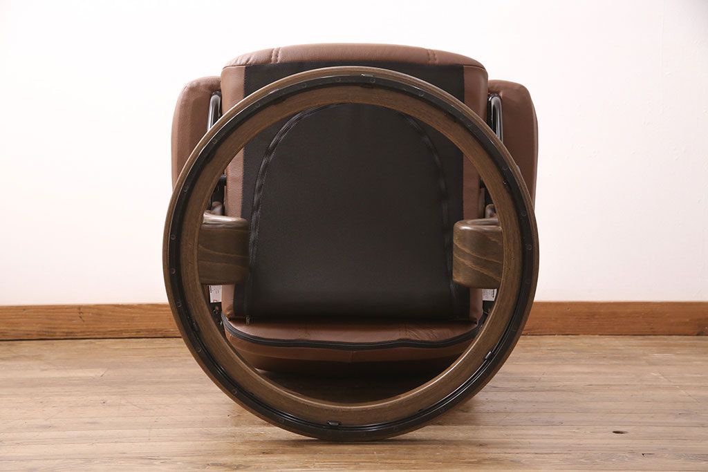 中古 展示美品 2019年製 本革 EKORNES(エコーネス) コンサルシリーズ Sサイズ オットマン付きストレスレスチェア(リクライニングチェア、一人掛けソファ、アームチェア)(定価約22万円)(R-051383)