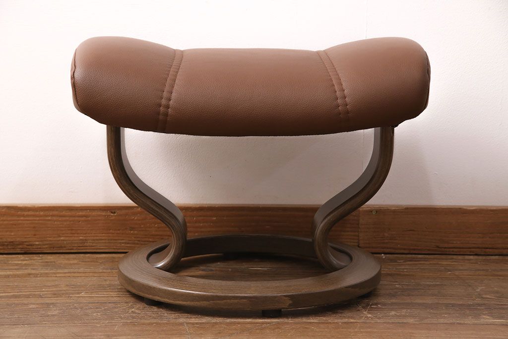 中古 展示美品 2019年製 本革 EKORNES(エコーネス) コンサルシリーズ Sサイズ オットマン付きストレスレスチェア(リクライニングチェア、一人掛けソファ、アームチェア)(定価約22万円)(R-051383)