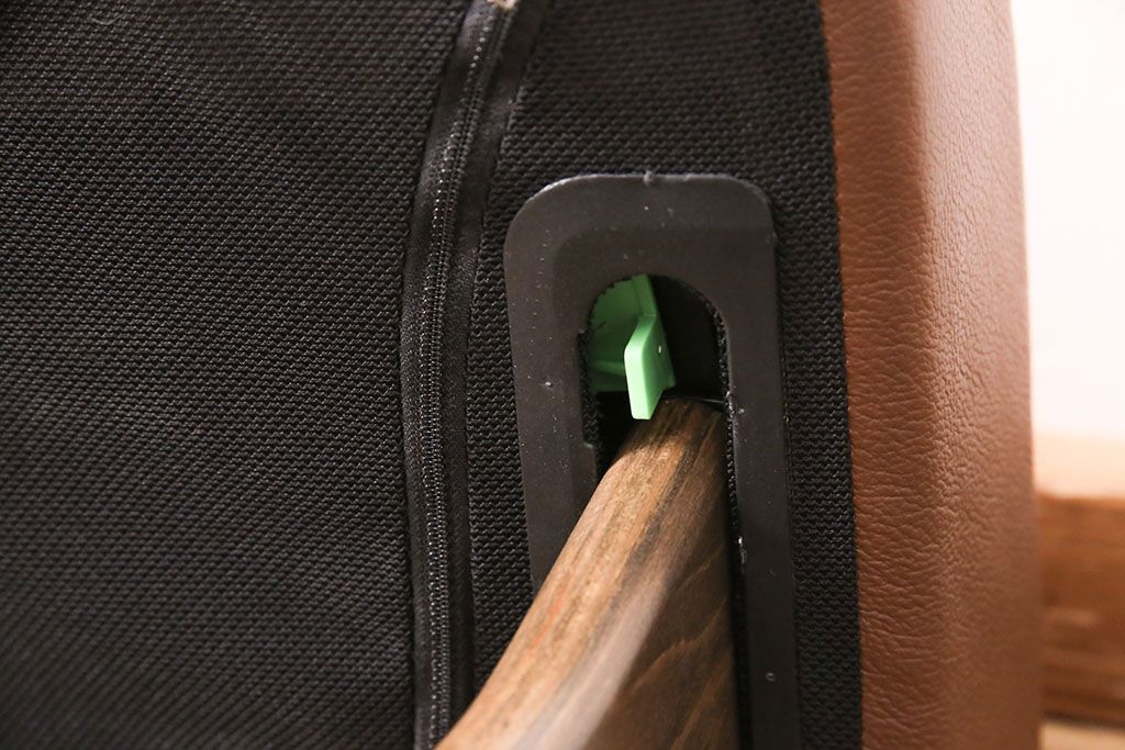 中古 展示美品 2019年製 本革 EKORNES(エコーネス) コンサルシリーズ Sサイズ オットマン付きストレスレスチェア(リクライニングチェア、一人掛けソファ、アームチェア)(定価約22万円)(R-051383)