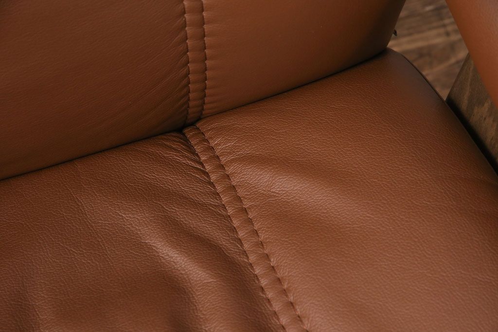 中古 展示美品 2019年製 本革 EKORNES(エコーネス) コンサルシリーズ Mサイズ オットマン付きストレスレスチェア(リクライニングチェア、一人掛けソファ、アームチェア)(定価約23万円)(R-051384)