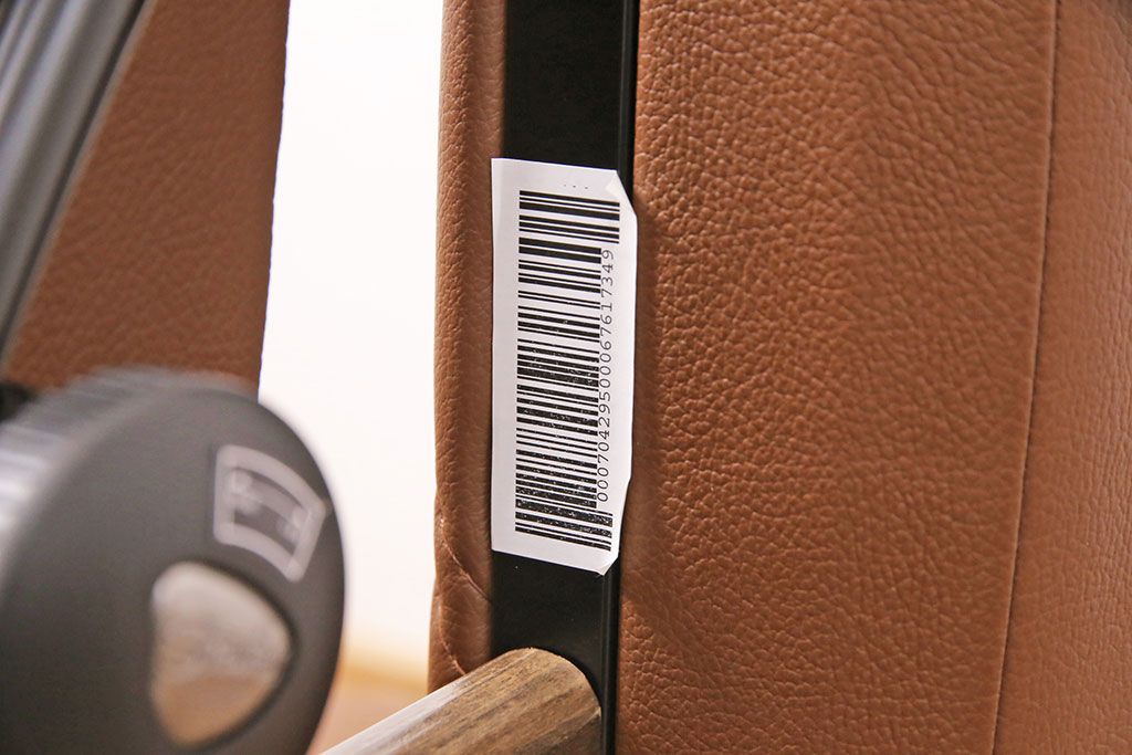 中古 展示美品 2019年製 本革 EKORNES(エコーネス) コンサルシリーズ Mサイズ オットマン付きストレスレスチェア(リクライニングチェア、一人掛けソファ、アームチェア)(定価約23万円)(R-051384)