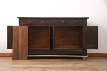 中古　松本民芸家具　和・洋どちらの空間にも合わせやすいシックなサイドボード(収納棚、戸棚、カウンターテーブル、キャビネット)(R-051386)