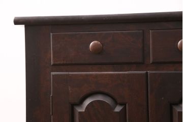 中古　松本民芸家具　和・洋どちらの空間にも合わせやすいシックなサイドボード(収納棚、戸棚、カウンターテーブル、キャビネット)(R-051386)