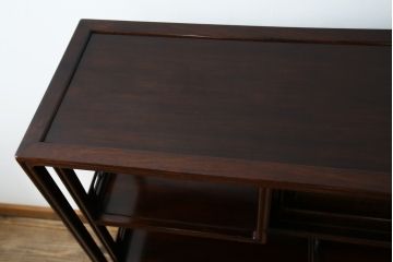 和製ヴィンテージ　ビンテージ家具　国産　手造り　漆塗りが美しいカリン材製の飾り棚(茶棚、茶箪笥、収納棚、戸棚、花梨材)(定価約40万円)(R-051388)