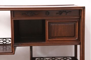 和製ヴィンテージ　ビンテージ家具　国産　手造り　漆塗りが美しいカリン材製の飾り棚(茶棚、茶箪笥、収納棚、戸棚、花梨材)(定価約40万円)(R-051388)