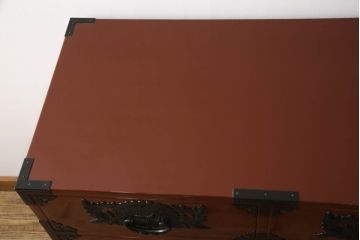 中古　仙台民芸箪笥(仙台箪笥)　欅産業製　朱塗り　漆塗りの朱色に黒々とした金具が映える整理箪笥(朱色、収納箪笥、サイドチェスト、引き出し)(定価約75万円)(R-051391)