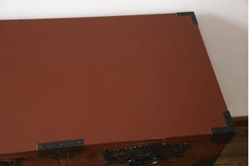 中古　仙台民芸箪笥(仙台箪笥)　欅産業製　朱塗り　漆塗りの朱色に黒々とした金具が映える整理箪笥(朱色、収納箪笥、サイドチェスト、引き出し)(定価約75万円)(R-051391)