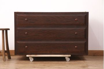 中古　美品　松本民芸家具　天板リメイク　深い色合いのシックなチェスト(サイドボード、引き出し、洋服タンス)(R-051401)