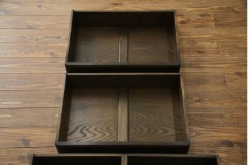 イギリスヴィンテージ　ビンテージ家具　ERCOL(アーコール)　クラシカルな佇まいが魅力的な希少モデルのサイドボード(収納棚、戸棚、キャビネット)(R-051407)