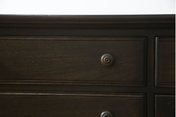 イギリスヴィンテージ　ビンテージ家具　ERCOL(アーコール)　クラシカルな佇まいが魅力的な希少モデルのサイドボード(収納棚、戸棚、キャビネット)(R-051407)