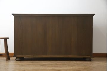 イギリスヴィンテージ　ビンテージ家具　ERCOL(アーコール)　クラシカルな佇まいが魅力的な希少モデルのサイドボード(収納棚、戸棚、キャビネット)(R-051407)