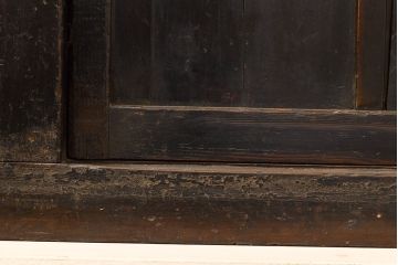 和製アンティーク　江戸期　希少品!とろとろの味わいが魅力的な一本物の階段箪笥(時代箪笥、収納箪笥、和タンス)(R-051410)