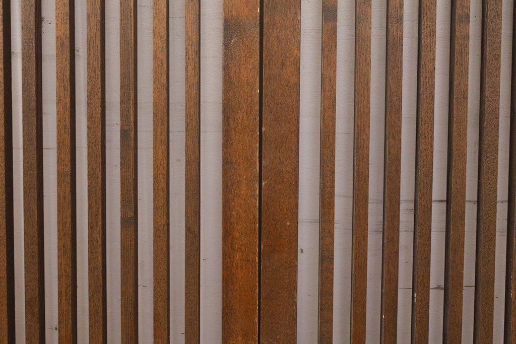 アンティーク建具　昭和中期　タモ材　和モダンの空間づくりにもおすすめ!情緒あふれる格子戸2枚セット(窓、引き戸)(R-051413)