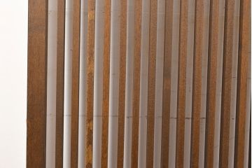 アンティーク建具　昭和中期　タモ材　和モダンの空間づくりにもおすすめ!情緒あふれる格子戸2枚セット(窓、引き戸)(R-051413)