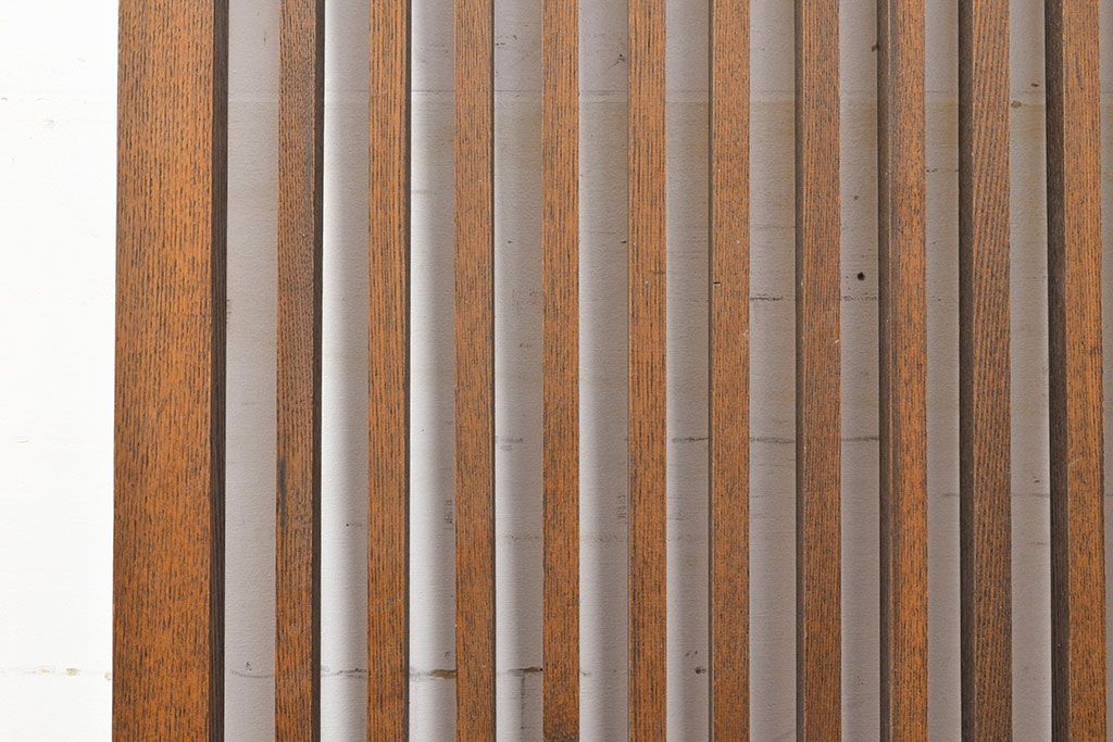 アンティーク建具　昭和中期　タモ材　和モダンの空間づくりにもおすすめ!情緒あふれる格子戸2枚セット(窓、引き戸)(R-051414)