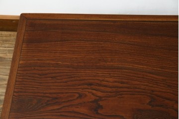 和製アンティーク　総ケヤキ材　挽き物の脚が目を惹く角ちゃぶ台 　(R-051423)