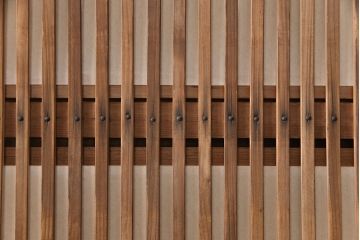 アンティーク建具　腰板ケヤキ材　ダイヤガラス　品のある和の雰囲気が素敵な裏障子付き格子戸4枚セット(引き戸、障子戸)(R-051444)