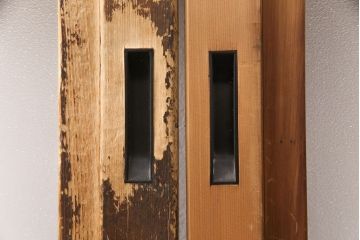 アンティーク建具　腰板ケヤキ材　落ち着いた和を醸し出す裏障子付き格子戸4枚セット(引き戸、障子戸)(R-051445)