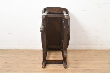 イギリスアンティーク　オーク材　ツイストレッグがクラシカルな雰囲気を高めるバタフライテーブル(エクステンションテーブル、ダイニングテーブル)(R-051454)