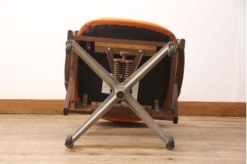 アメリカヴィンテージ　ビンテージ家具　FLEWELLINGDIVISON ECK-ADAMS CORP　個性的な佇まいがお洒落なウッドアームチェア(回転イス、デスクチェア)(R-051456)