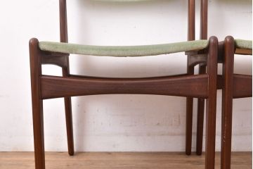 ヴィンテージ家具　デンマークビンテージ　チーク材　北欧家具らしい温もり溢れる佇まいが魅力のチェア2脚セット(ダイニングチェア、椅子)(R-051462)