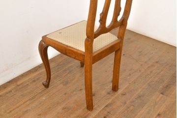 フランスアンティーク　オーク材　背もたれのデザインがエレガントなダイニングチェア2脚セット(椅子、イス、ビンテージ)(R-051463)