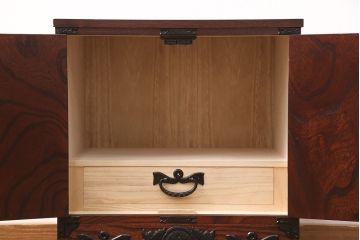 中古　美品　岩谷堂箪笥　気軽に取り入れられるサイズが嬉しい小箪笥(収納箪笥、和タンス)(R-051483)