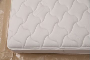 中古　超美品　2019年11月購入　未使用品　arflex(アルフレックス)　ポスチャーテックコイルマットレス・タイトトップ(セミダブルベッド)(定価約14万円)(R-051486)