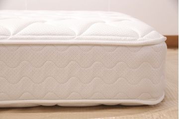中古　超美品　2019年11月購入　未使用品　arflex(アルフレックス)　ポスチャーテックコイルマットレス・タイトトップ(セミダブルベッド)(定価約14万円)(R-051486)
