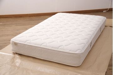 中古　超美品　2019年11月購入　未使用品　arflex(アルフレックス)　ポスチャーテックコイルマットレス・タイトトップ(セミダブルベッド)(定価約14万円)(R-051486)