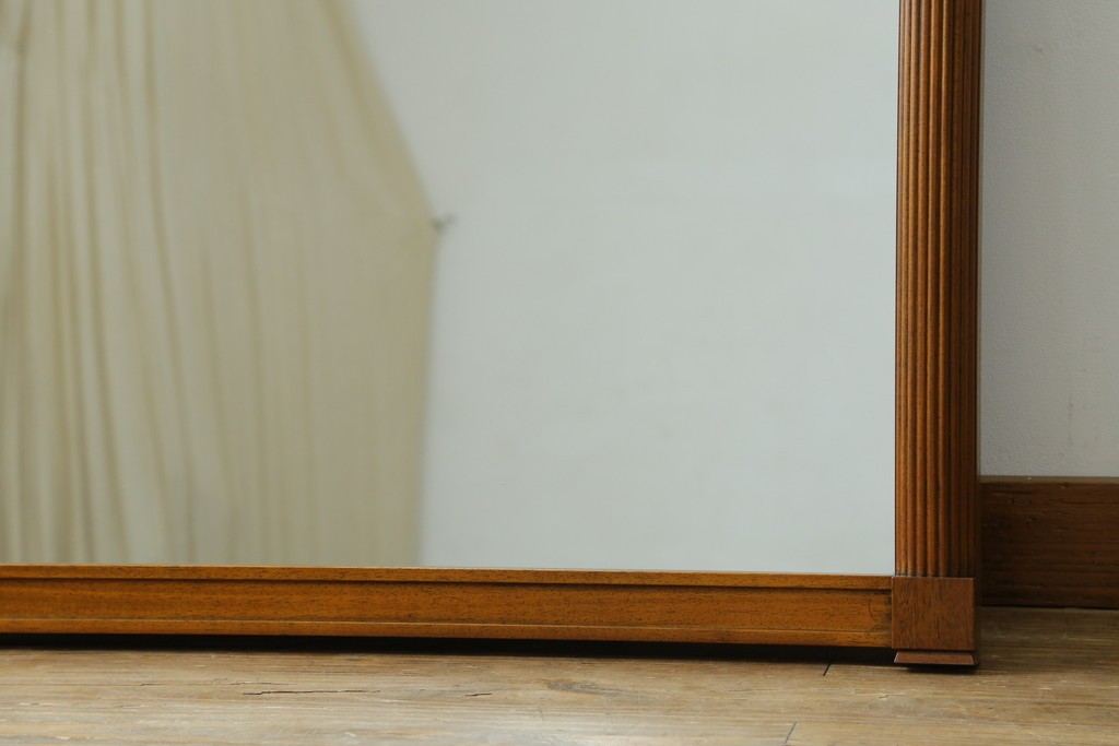 中古　美品　DREXEL HERITAGE(ドレクセルヘリテイジ)　Triune(トライユン)  クラシカルな雰囲気のウォールミラー　(R-051492)