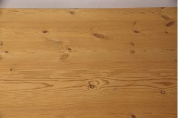 中古　PENNY WISE(ペニーワイズ)　パイン材　カントリーテイストにおすすめの温もりあふれるダイニングテーブル(4人掛け、食卓)(R-051496)(R-051496)