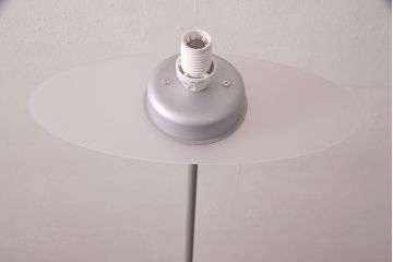 中古　エーディーコア(AD CORE)　きらきら輝く飾りがムードを高めるフロアスタンド(スタンドライト、照明)(R-051499)