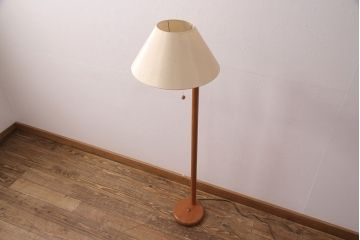 中古　オーデリック　木のぬくもりを感じるナチュラルな雰囲気のフロアスタンド(照明、スタンドライト、フロアライト)(R-051501)